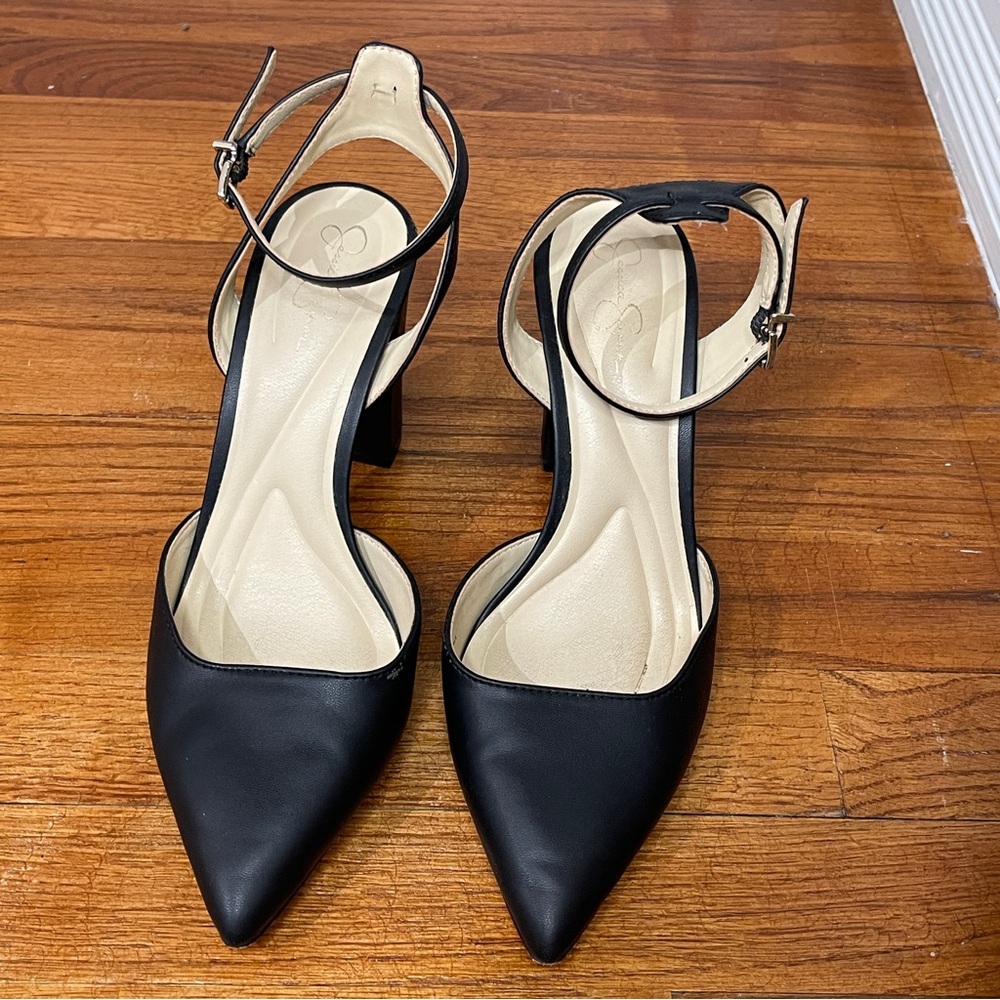 Jessica Simpson Black Pointed Toe Ankle Strap Heels
